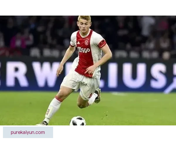 荷兰PSV新星本赛季表现稳健，持续提升备受期待
